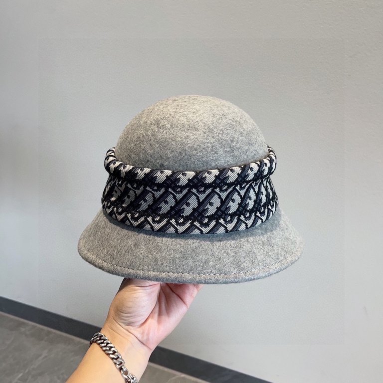 ￥Dior Dior 23 new fall and winter hat, tweed cap, 100% wool % head circumference 57cm