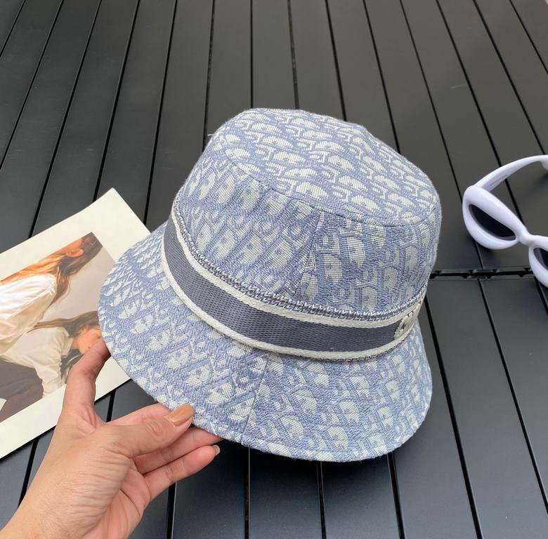 Dior (Dior) new original single fisherman's hat, exquisite pure also grunge very feeling, very cool and very stylish, counter out of stock popular, the quality is super!