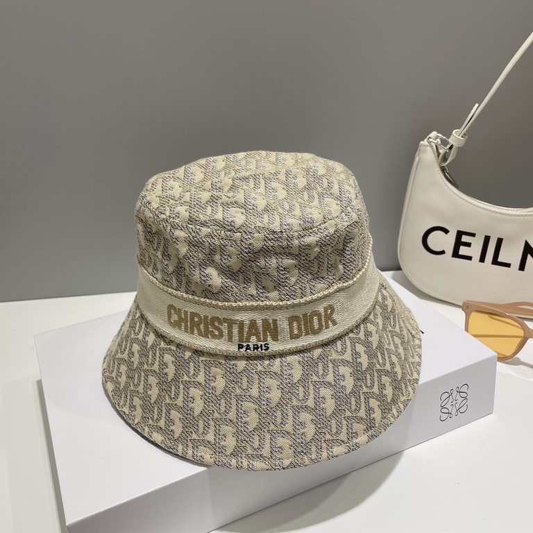 The original single quality [Dior DIOR] official website synchronization on-line Korean version of the new British sports models heavy custom models 11 original single quality men and women universal fisherman hat Sheep 