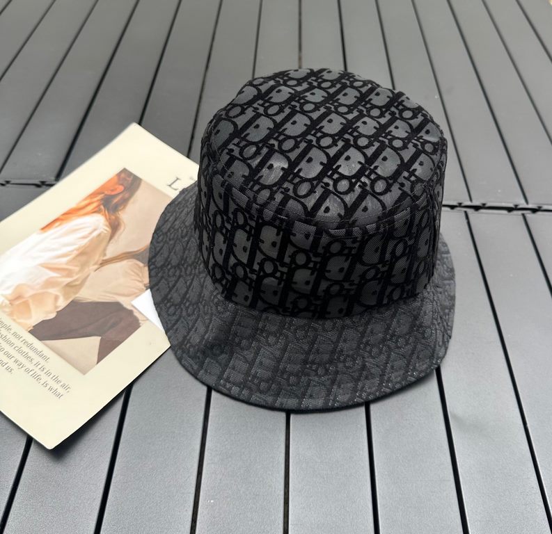 Dior DIOR2021 spring and summer new LOGO fisherman's hat is very temperamental!Pure handmade Arts and crafts Fan, with the effect of soft and comfortable, super thin!