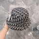 Dior Dior classic double-sided embroidery pop-up fisherman hat, high quality, non-market ordinary version, fine workmanship details, simple and generous, counter synchronization, pop-up!