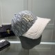 Dior (Dior) classic models of the original single baseball cap, exquisite pure also grunge very feeling, cool and very stylish, counter out of stock popular, the quality is superb!