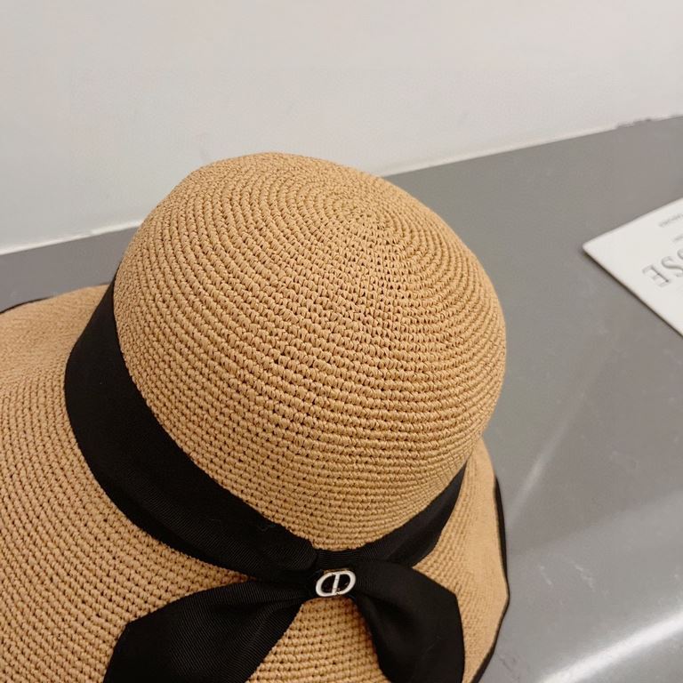 Dior Dior summer new raffia straw hat, haute couture, foldable, handmade crocheted, easy to carry on trips, head circumference 57cm