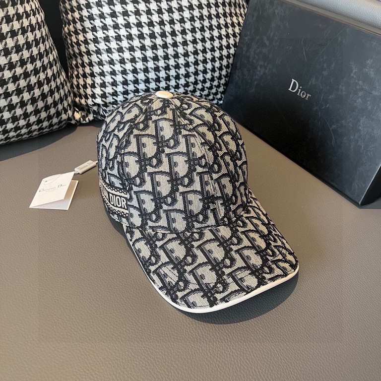 DiorWith box cloth bag, Dior (Dior) new original single baseball cap, Dior old flower, retro flavor, counter out-of-stock popular, 11 open mold customized, original canvas material   head layer cowhide, cotton lining, li