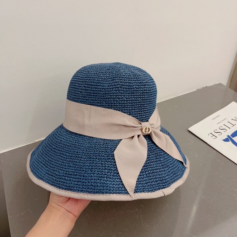 Dior Dior summer new raffia straw hat, haute couture, foldable, handmade crocheted, easy to carry on trips, head circumference 57cm