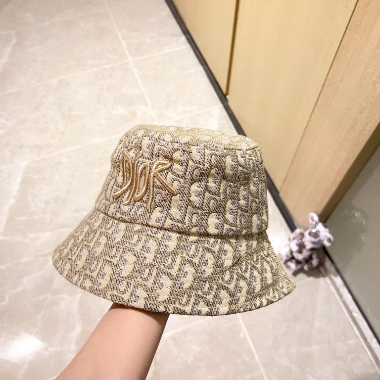 with dust bag [DIOR Dior] 2023 summer new counter men and women's models visor hat hollow cap, the big name shipping, super convenient! Good ride! Out on the street must have