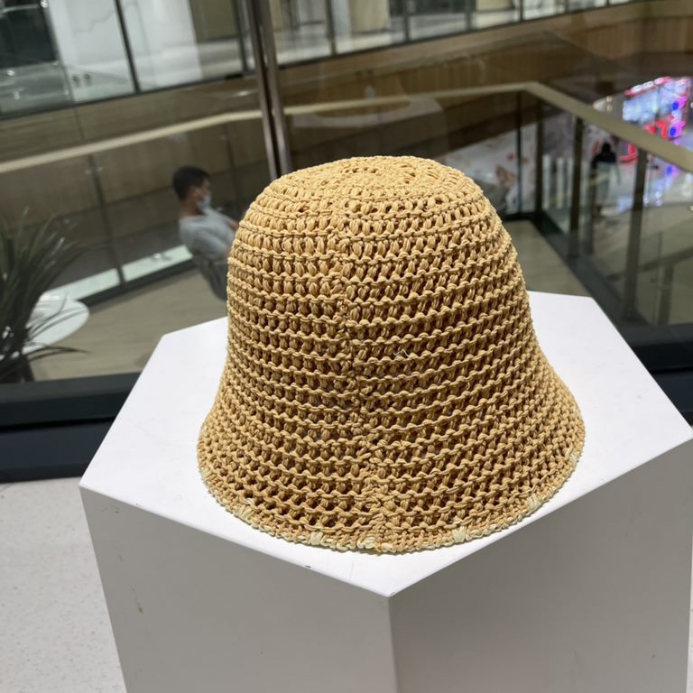 DIOR Dior summer new knitted clip color breathable bucket hat outdoor travel fashion sunscreen Korean pot hat fisherman hat