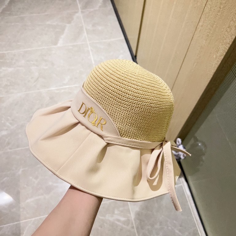 with dust bag [Dior Dior] 2023 spring and summer models of simple splicing slanting fisherman's hat, the big models are super good with the big brands, hurry to get it!