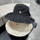 DIOR Dior  , DIOR official website synchronized with the release of new models D family fisherman hat, the whole hat texture is super good, the effect on the head is very nice, loli imperial sister can be outstanding, su