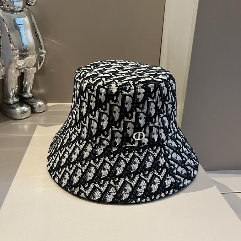 ￥Dior Dior Classic Old Flower Fisherman's Hat