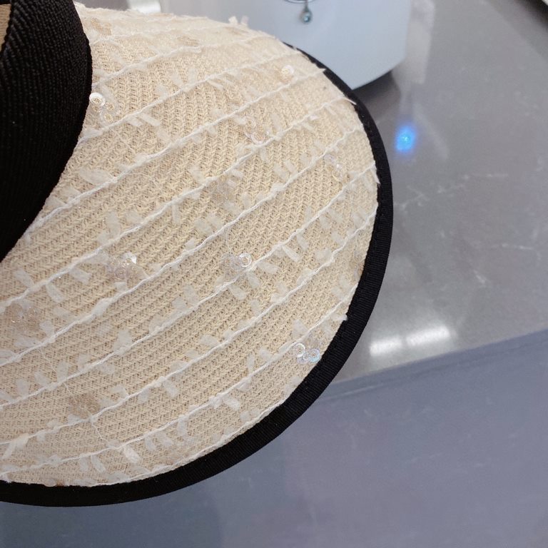 Dior Dior Beaded Hollow Top Hairband, High-end Customized Sun Hat, Black White Beige