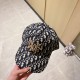 with dust bag [DIOR Dior] 2023 new gold silk embroidered baseball cap, new shipments, big name models are super good with, hurry up and get it!