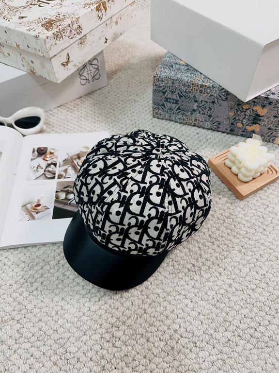 Dior Dior fall and winter new painter's hat, pumpkin octagonal hat, fashion blogger must-have single product head circumference 57cm