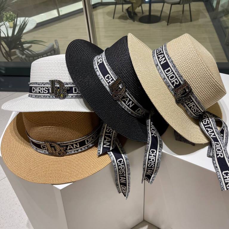 [Dior Dior] 2022 new straw sun shading straw hat basin hat   beach style, simple and generous, versatile single product ~ the first choice for the street, the new cap is super-beautiful and greasy, new on the shelves!