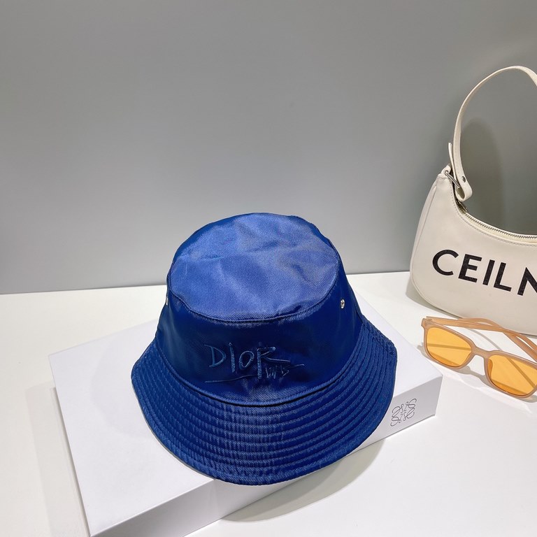 [DIOR Dior] new counter men's and women's models of sunshade fisherman's hat, big brand shipment, super convenient! Good ride! Out on the street must have