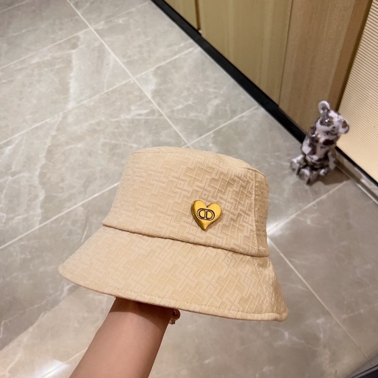 with dust bag [DIOR Dior] 2023 spring and summer models of simple heart-shaped logo models fisherman hat, big models super good with, hurry to get!