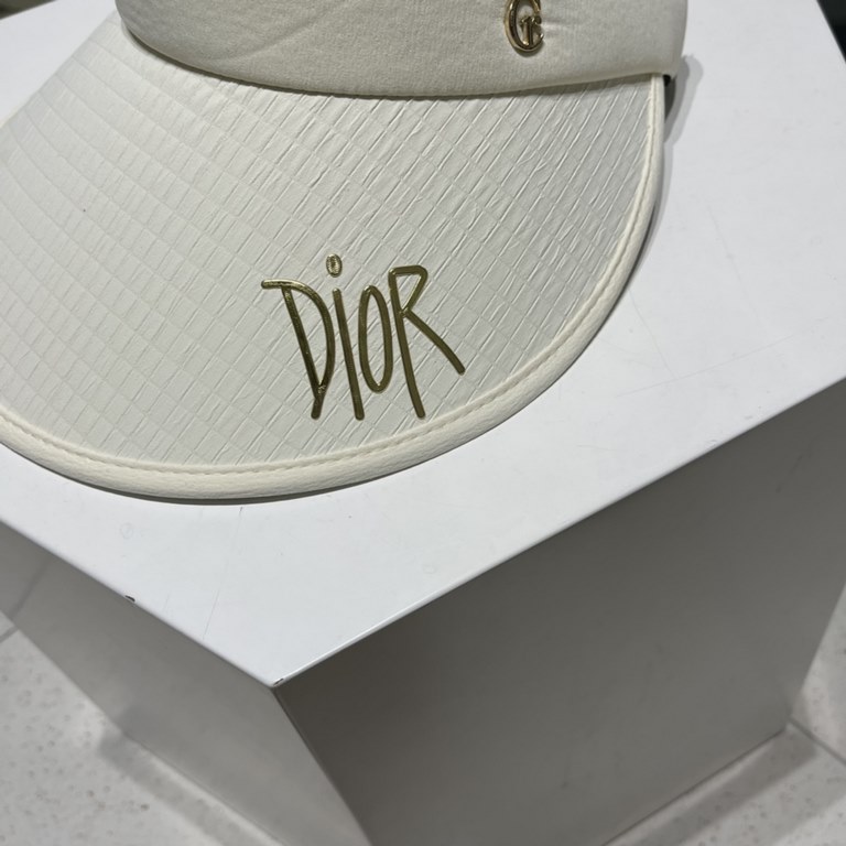 [DIOR Dior] pop-up counter synchronization counter models sun hat hollow cap, super convenient! Good ride! Out on the street must have