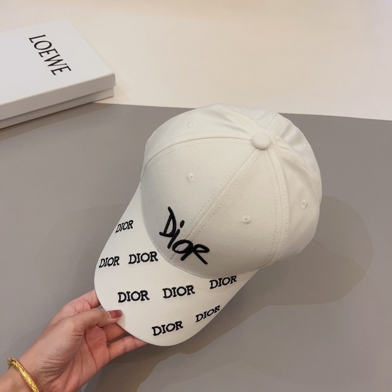 Dior Dior  New design New flower letter logo baseball cap, superb quality, deepen the cap to show more temperament, this season's explosive models!