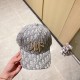 with dust bag [DIOR Dior] 2023 new gold embroidered baseball cap, new shipments, big name models are super good with, hurry to get!