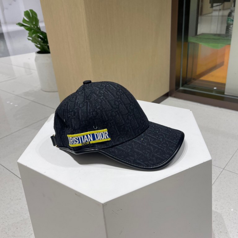 Dior Dior baseball cap   beautiful   simple atmosphere  fashionable and generous   low-key luxury   sunscreen, fashionable both, versatile models     pro, hurry up to get it   you deserve it! Adjustable size!