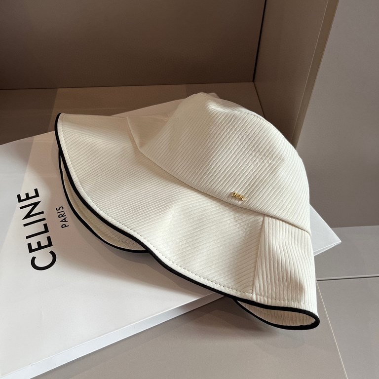 ￥Dior Dior SpringSummer New Bow Cloth Hat, Back Split Design, Head Circumference 57cm