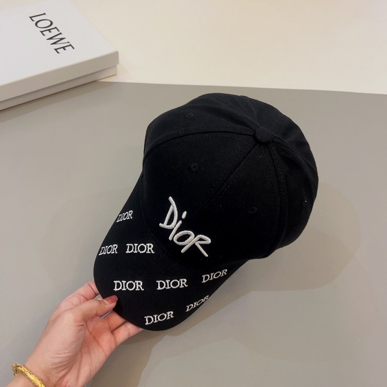 Dior Dior  New design New flower letter logo baseball cap, superb quality, deepen the cap to show more temperament, this season's explosive models!