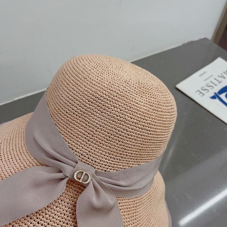 Dior Dior summer new raffia straw hat, haute couture, foldable, handmade crocheted, easy to carry on trips, head circumference 57cm