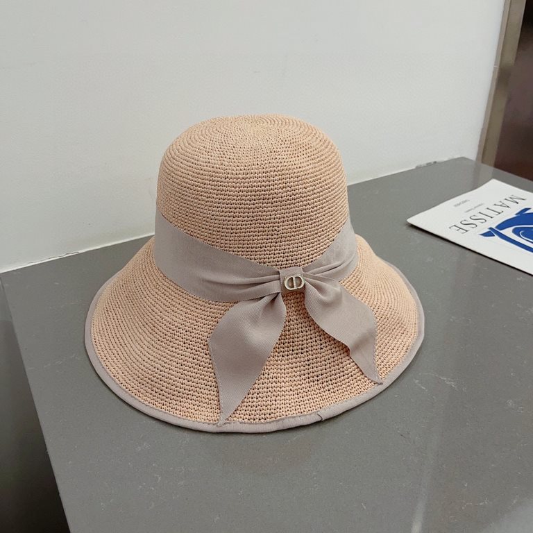 Dior Dior summer new raffia straw hat, haute couture, foldable, handmade crocheted, easy to carry on trips, head circumference 57cm