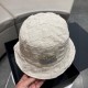 Dior DIOR 2023 spring and summer new French casual fashion, beach net red carding classic models temperament women's large hat edge UV fisherman hat can be stored sunscreen