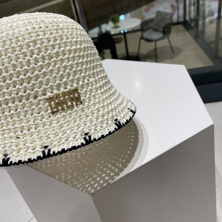 DIOR Dior summer new knitted clip color breathable bucket hat outdoor travel fashion sunscreen Korean pot hat fisherman hat