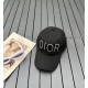 Dior Dior   high version counter synchronization Dior new baseball cap is a very easy to carry hat   can be folded into a small bag   suitable for wearing all year round, the