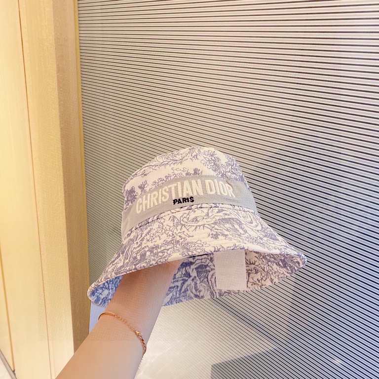 with dust bag [DIOR Dior] 2023 new counter models embroidered fisherman's hat, out of the street preferred Super good with, hurry to get!