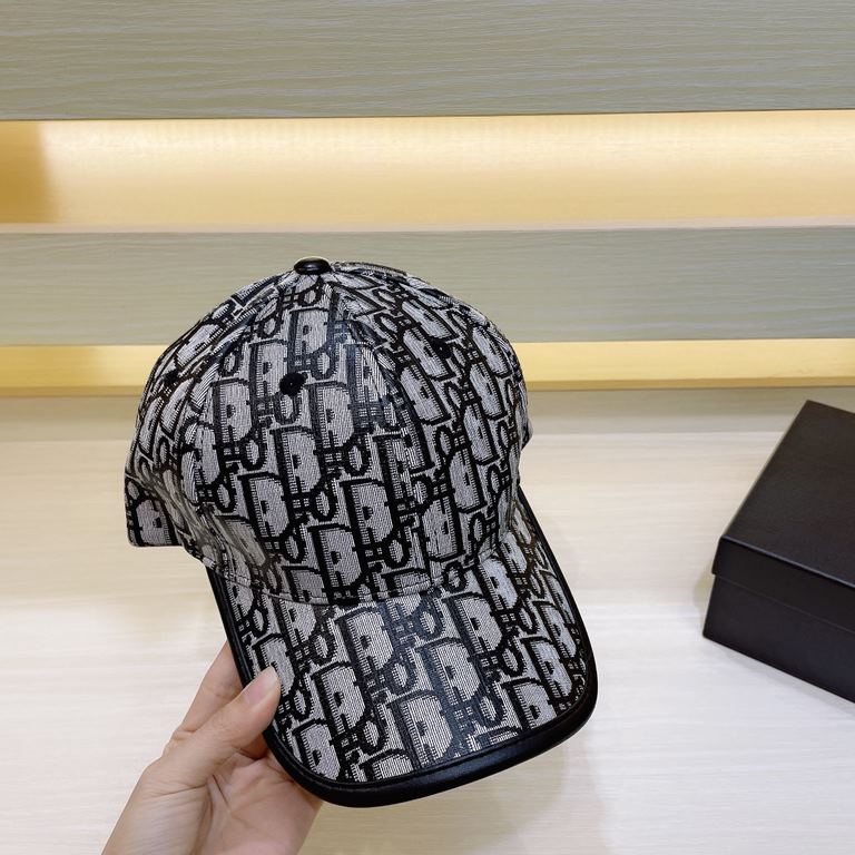 Dior (Dior) new original single baseball cap, Dior old flower, retro flavor, counter out of stock popular, 11 open mold ordering, the original canvas material   head layer cowhide, cotton lining, lightweight and breathab