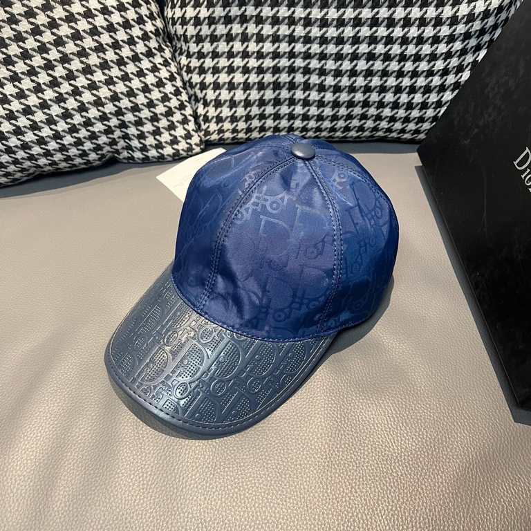 With box cloth bag, Dior (Dior) new original single baseball cap, Dior old flower patchwork leather, retro flavor, 11 open mold ordering, original satin fabric   head layer cowhide, cotton lining, lightweight and breatha