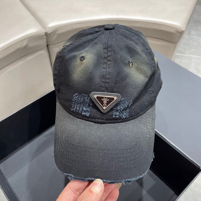 Dior (Dior) new original single baseball cap, exquisite pure also grunge very feeling, cool and very stylish, counter out of stock popular, the quality is super!