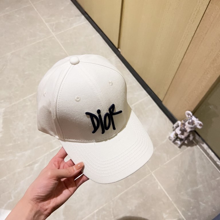 with dust bag [DIOR Dior] 2023 new embroidery simple paragraph baseball cap, new shipments, big models super good with, hurry to get!