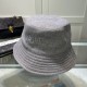 Dior (Dior) official website with the same fall models fisherman hat latest models of superb quality materials, details of workmanship is particularly exquisite, counter quality, on the head effect is excellent!