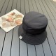 Dior Dior    official website of the latest double-sided full print Dior logo fisherman's hat, sunscreen index is super high, do not show the face is small, there is a type is not floppy, can be folded at will, easy to c