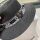 [Dior Dior] 2022 new straw sun shading straw hat basin hat   beach style, simple and generous, versatile single product ~ the first choice for the street, the new cap is super-beautiful and greasy, new on the shelves!