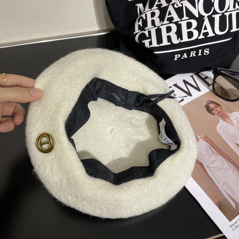 Dior Dior new beret, rabbit wool wool fabric, small perfume haute couture, goddess must have, head circumference 57cm