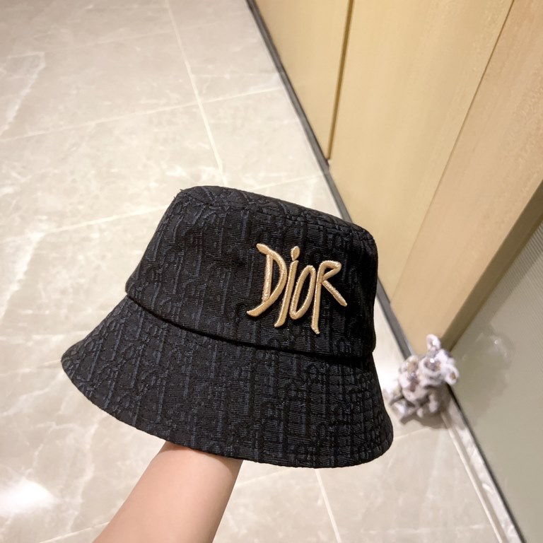 with dust bag [DIOR Dior] 2023 summer new counter men and women's models visor hat hollow cap, the big name shipping, super convenient! Good ride! Out on the street must have