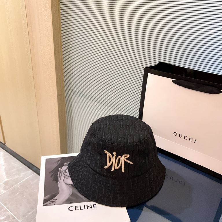 with dust bag [DIOR Dior] 2023 summer new counter men and women's models visor hat hollow cap, the big name shipping, super convenient! Good ride! Out on the street must have