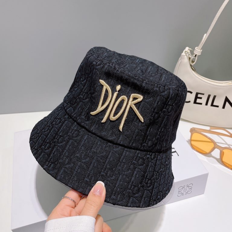 The original single quality Dior DIOR] official website synchronization on-line Korean version of the new British sports models heavy custom models 11 original single quality men and women universal fisherman hat Mian Ma