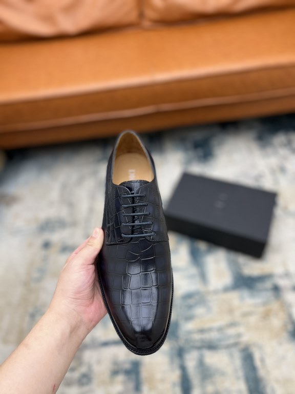 Dior ~ Size38-45D's new men's high-end men's business shoes, made of imported calfskin leather, hand-rubbed color change process, with cowhide liningpadded feet, imported Italian leather outsole, showing luxury!