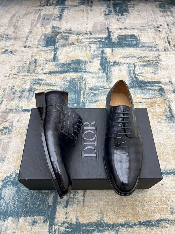 Dior ~ Size38-45D's new men's high-end men's business shoes, made of imported calfskin leather, hand-rubbed color change process, with cowhide liningpadded feet, imported Italian leather outsole, showing luxury!