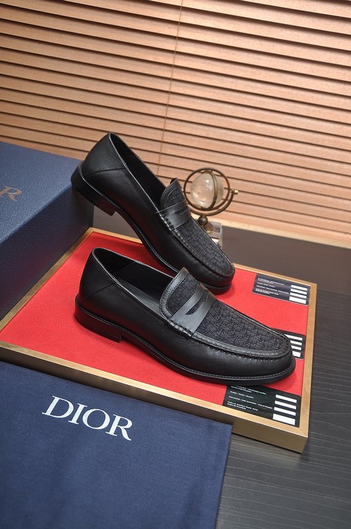 Factory   [Dior] (cowhide lining) Dior original 11 high quality factory, imported original material, imported version of the original cowhide, cowhide lining, the original TPU outsole, yardage 38-44