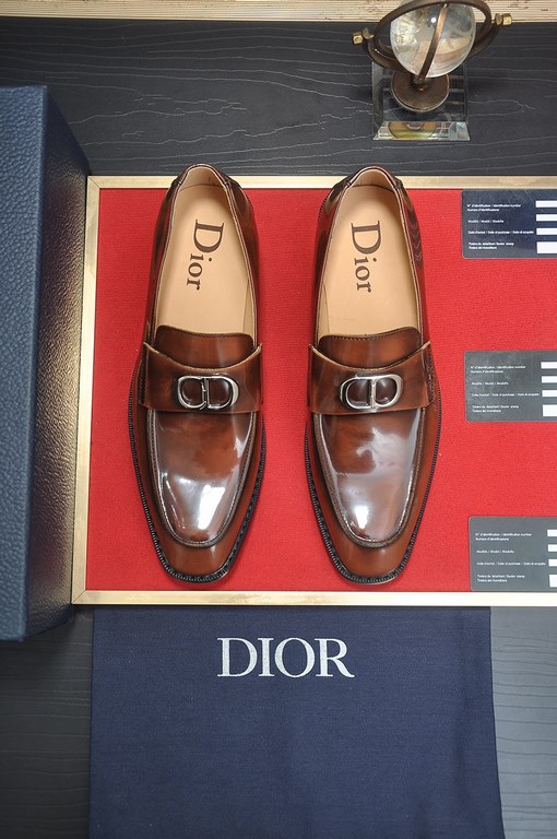 Factory   [Dior] (cowhide lining) Dior original 11 high quality factory, imported original material, imported version of the original cowhide, cowhide lining, the original TPU outsole, yardage 38-44