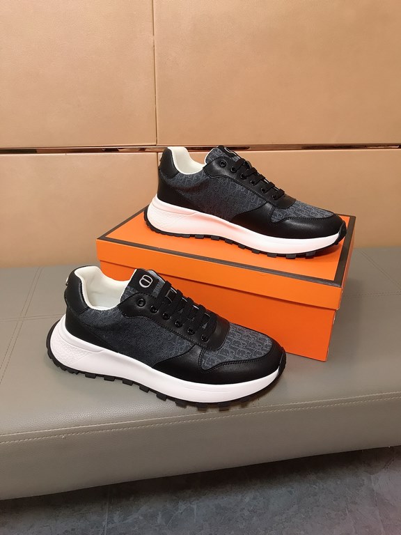 Factory price    [Dior Dior] new casual shoes, must explode models , using the trend of fashion shoes   the latest - explosive models   uppers are made of imported cowhide leather   printed fabric splicing design , breat