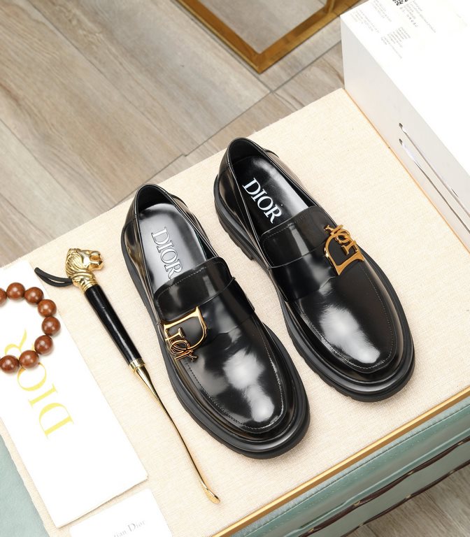 Dior - . Dior high-end leather shoes, fabric imported Italian cowhide  water-dyed cowhide lining  cowhide lining  special original outsole, fine workmanship, in-kind shooting  size 38-44 (with a full set of packaging)