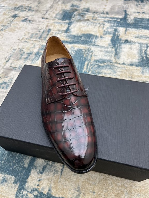 Dior ~ Size38-45D's new men's high-end men's business shoes, made of imported calfskin leather, hand-rubbed color change process, with cowhide liningpadded feet, imported Italian leather outsole, showing luxury!